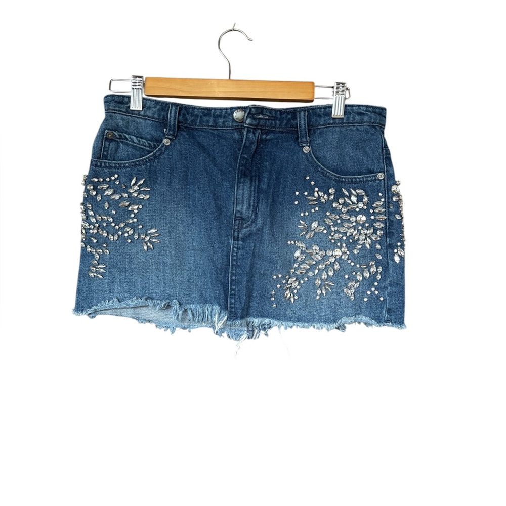 Free‎ People Embellished Denim Micro Mini Skirt Size 4 Festival Boho Raw Hem